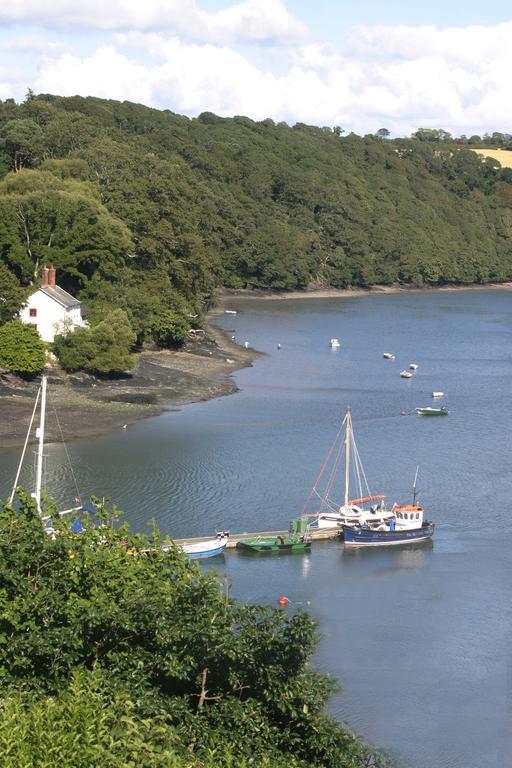 Waterside Holiday Cottages Truro Exterior photo