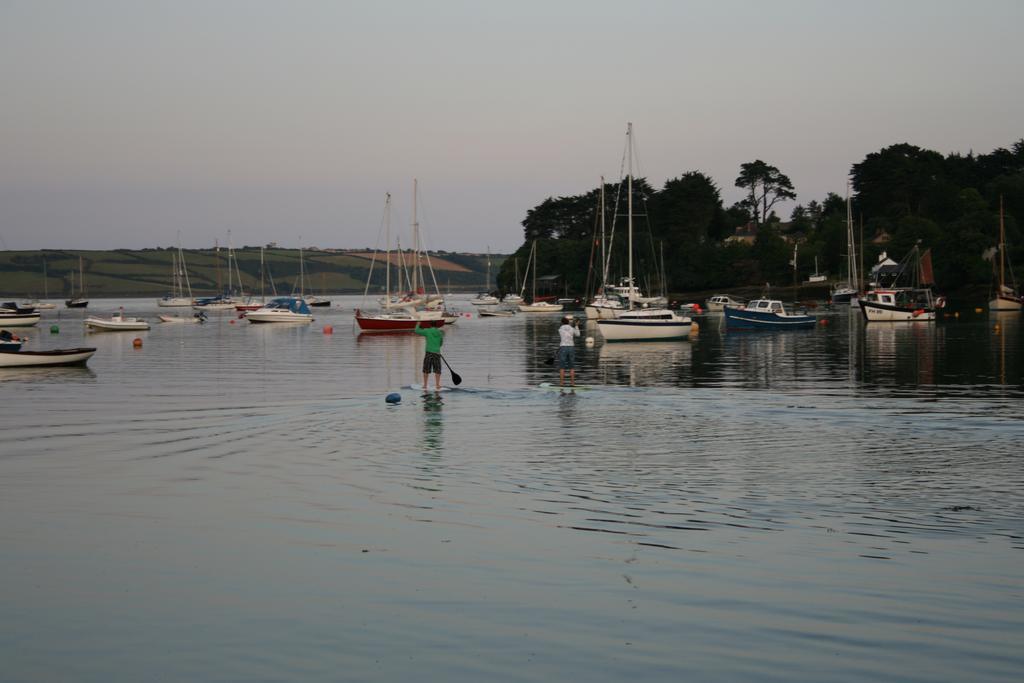 Waterside Holiday Cottages Truro Exterior photo