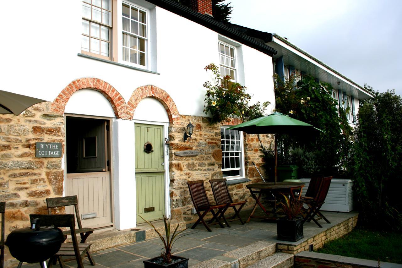 Waterside Holiday Cottages Truro Exterior photo